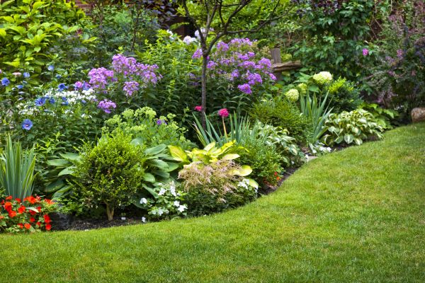 Flower Bed Service in West Jordan