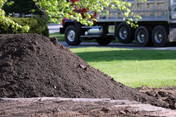 Yard Dirt Delivery in West Jordan