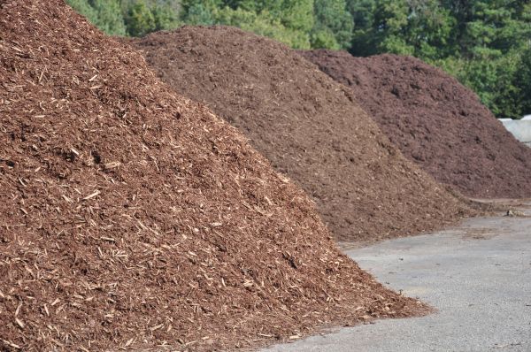 Brown Mulch Delivery in West Jordan