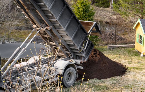 Yard Soil Delivery in West Jordan